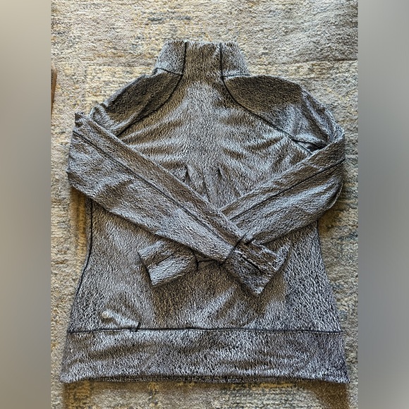 Lululemon Jacket - Picture 2 of 3